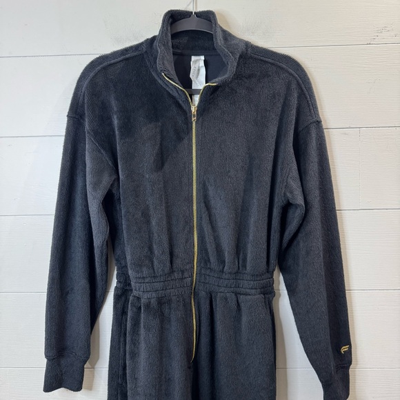 Fabletics Women’s Cozy Cord Zip Onesie In Black Size Small - Picture 4 of 14